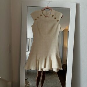 Dress Sandro, size M, in very good condition.